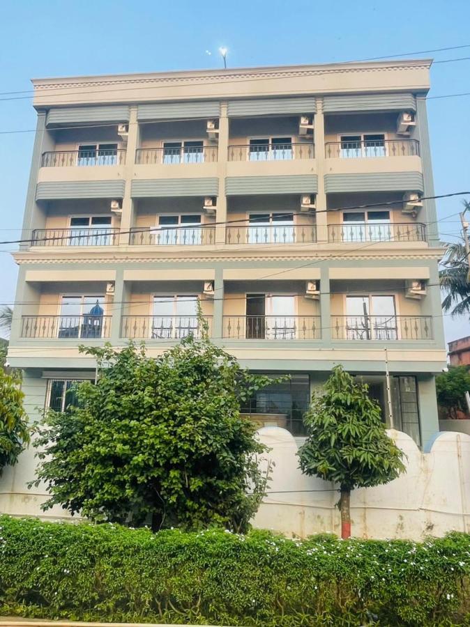 Royal Beach International Puri Buitenkant foto
