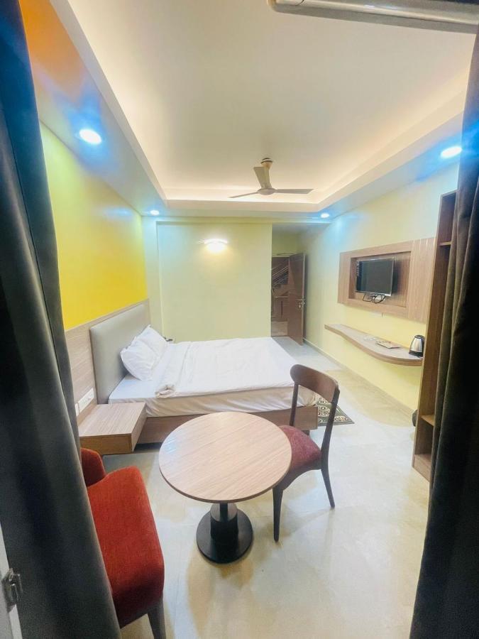 Royal Beach International Puri Buitenkant foto