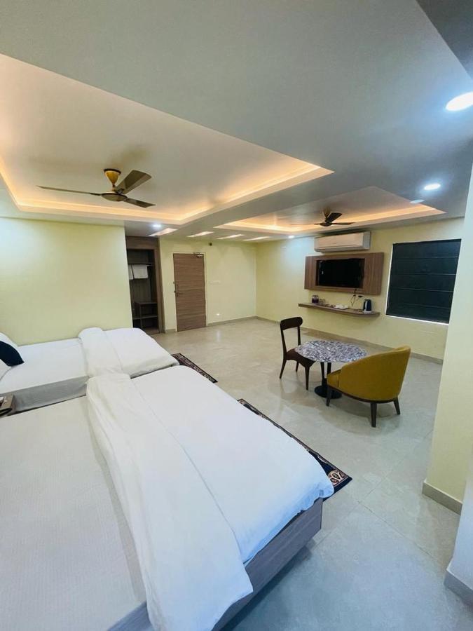 Royal Beach International Puri Buitenkant foto