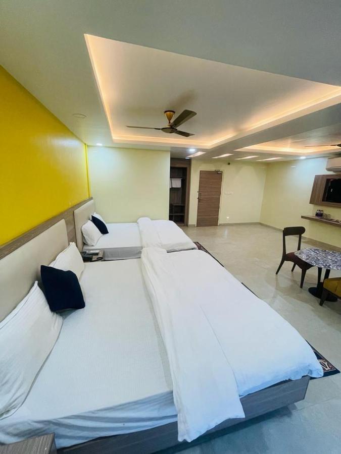 Royal Beach International Puri Buitenkant foto