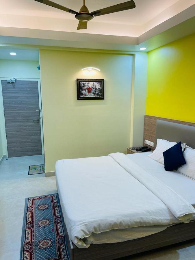 Royal Beach International Puri Buitenkant foto