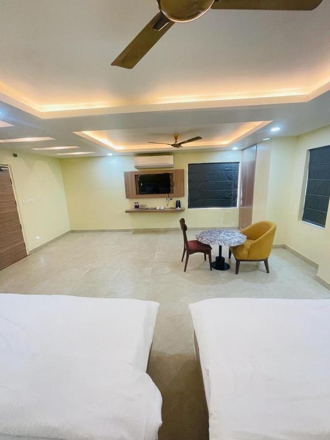 Royal Beach International Puri Buitenkant foto