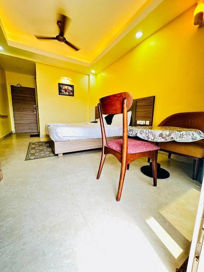 Royal Beach International Puri Buitenkant foto
